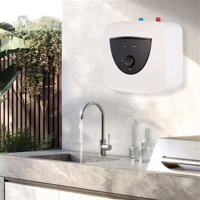 Încălzitor electric de apă caldă cu rezervor mic